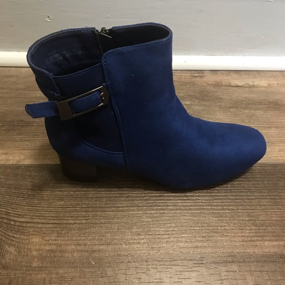 Boston Design Studio Boots - Picture 4 of 6